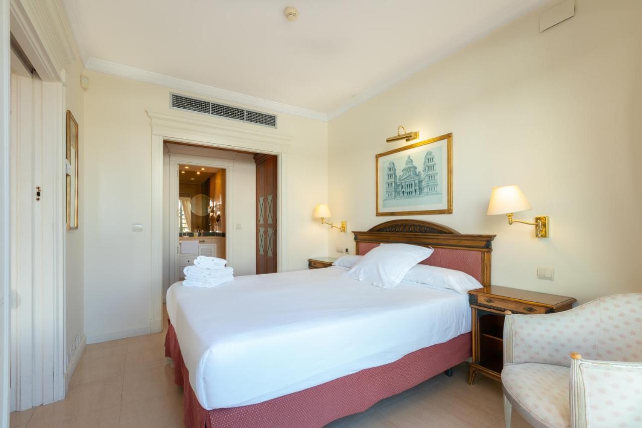 Guadalpin Residences Marbella Esterno foto
