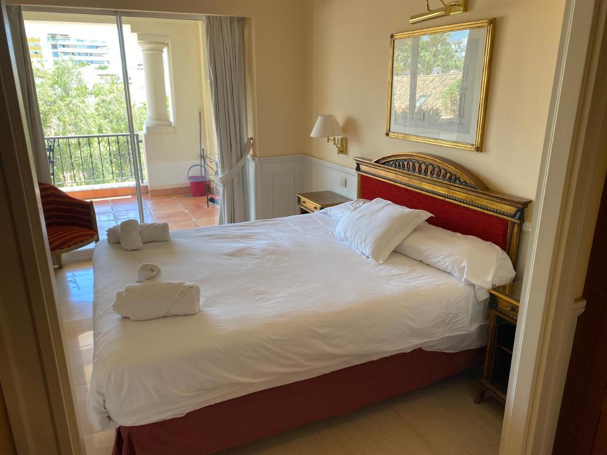 Guadalpin Residences Marbella Esterno foto