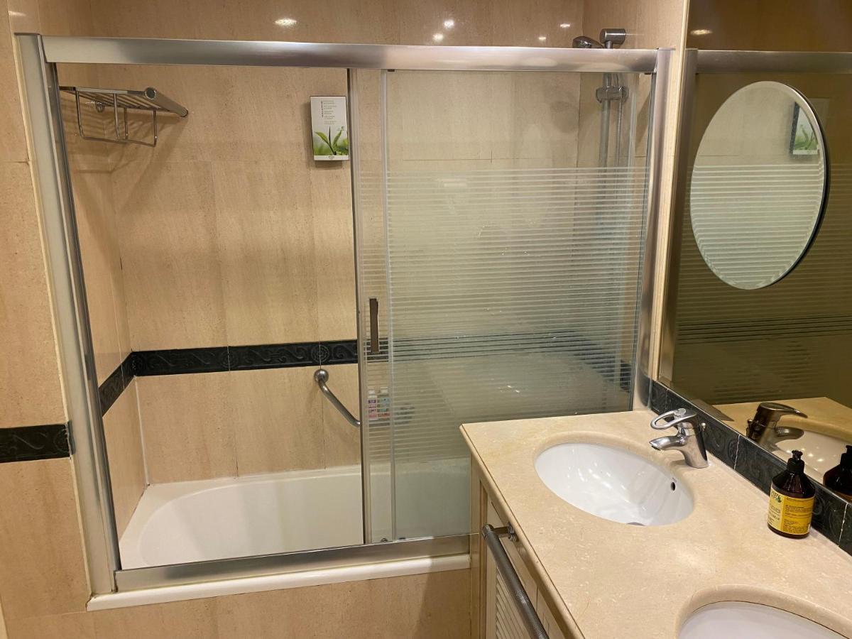 Guadalpin Residences Marbella Esterno foto
