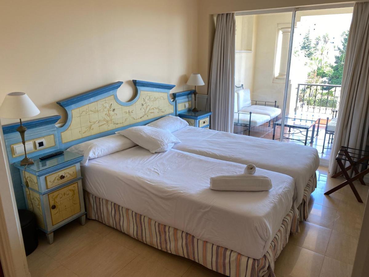 Guadalpin Residences Marbella Esterno foto